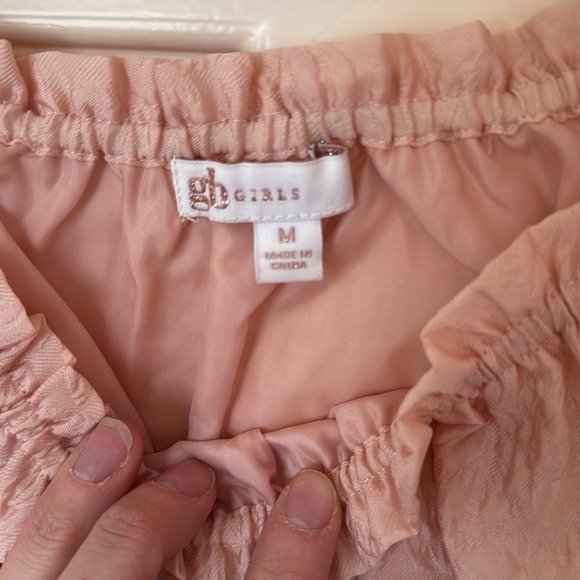 Like New GB Girls Puff Sleeve Feather pink dress. Perfect for Spring! - Picture 2 of 5